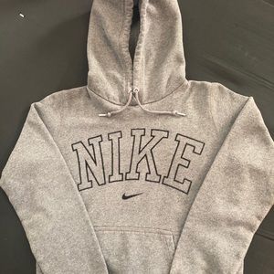 [SOLD] Vintage Nike Hoodie